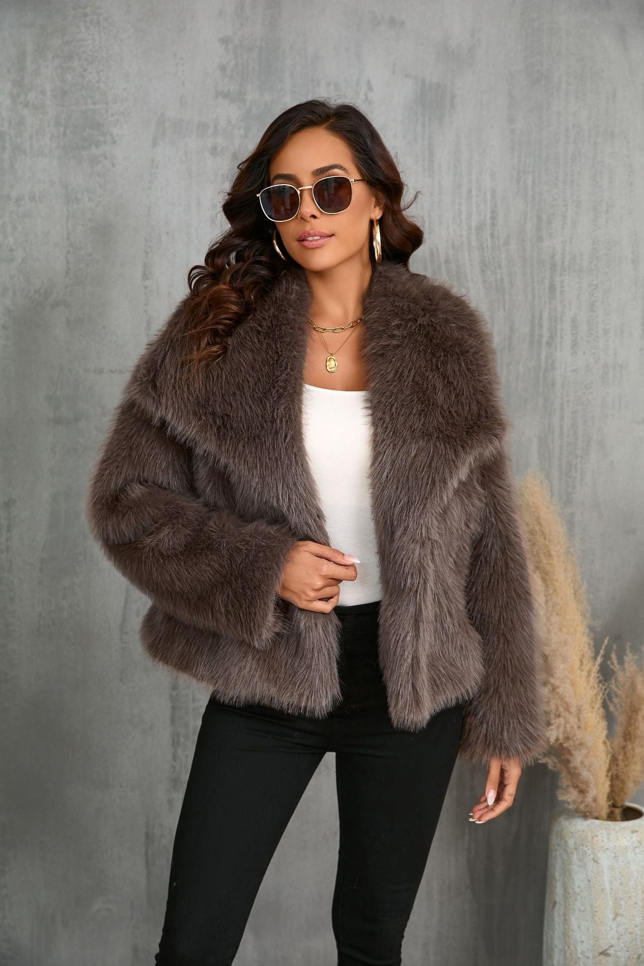 Firmine Veste en Fausse Fourrure