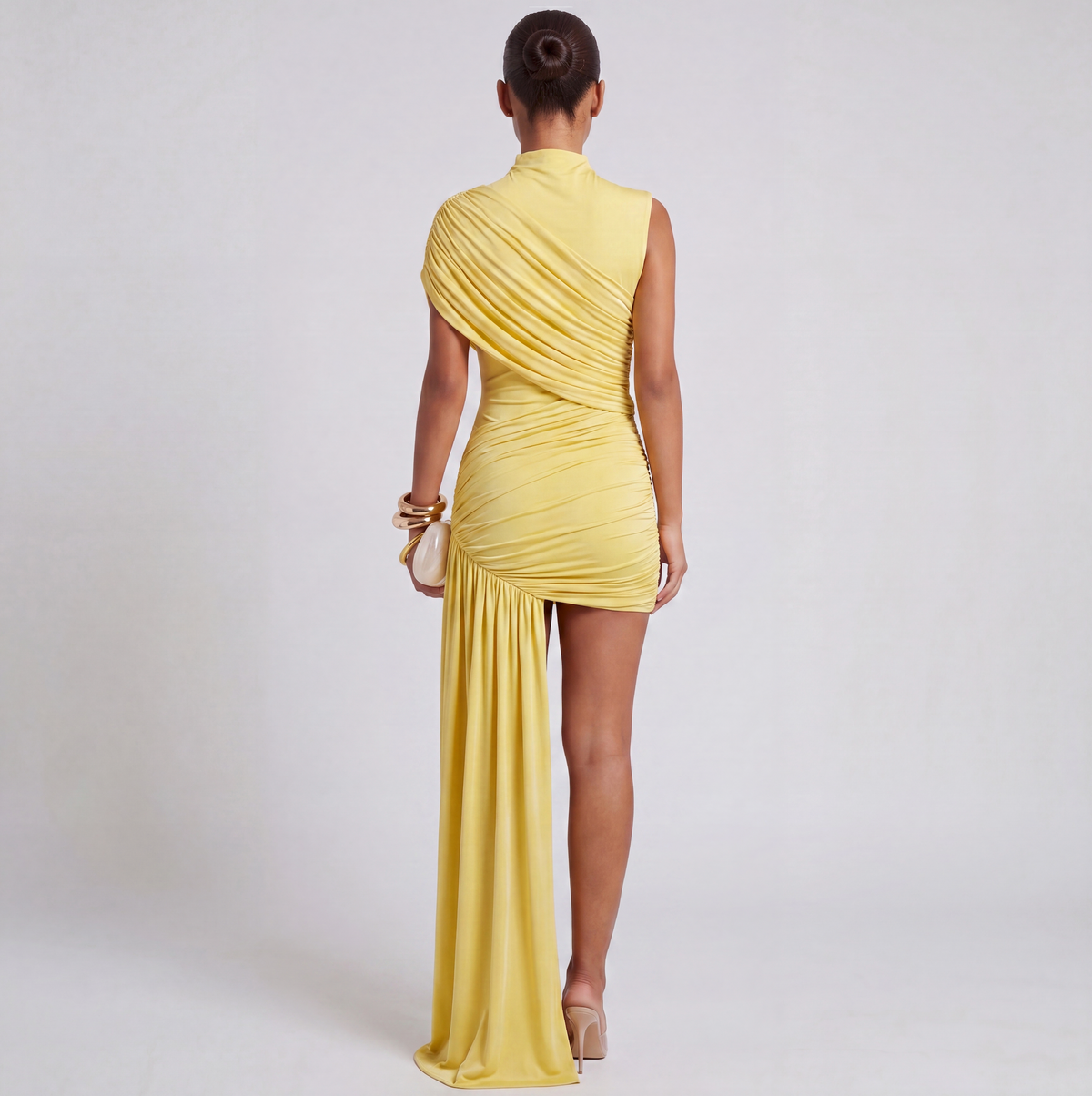 Kahina Robe Courte Col Montant